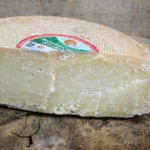grandi-formaggi-pecorino-castel-del-monte-stag-2-anni